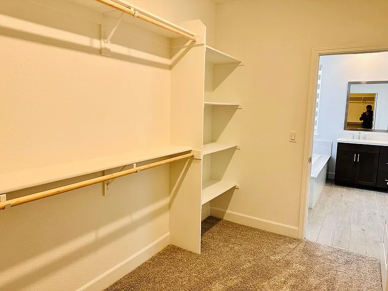 4033 Knobby Crest Way — Photo 20