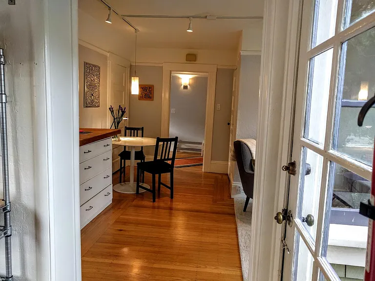 1836 Francisco St #A — Photo 2