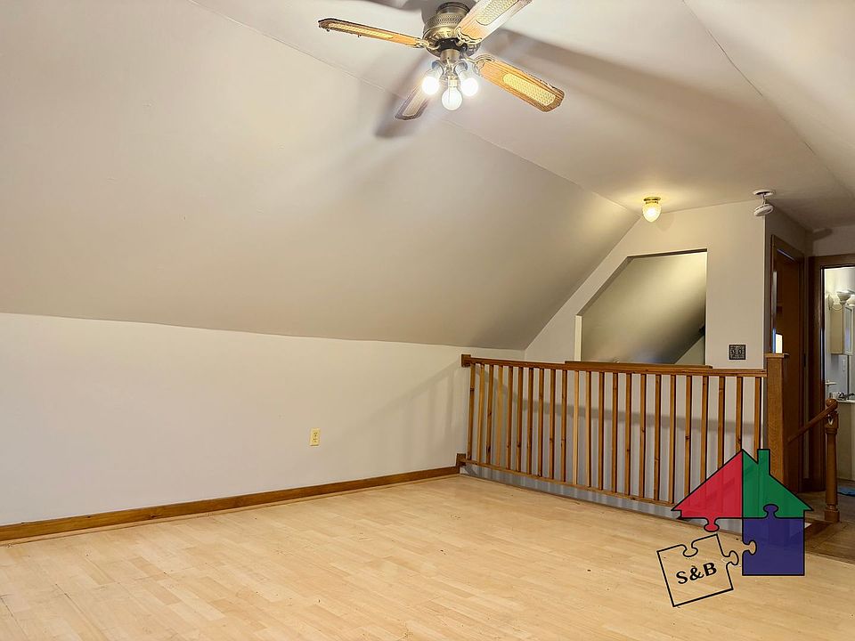 1st image of 22 Hubbard St Unit 3