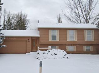 3901 E Hawk Ln, Flagstaff, AZ 86004
