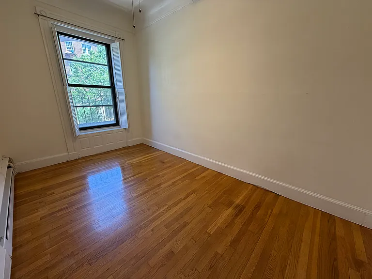 525 Beacon St #11 — Photo 5
