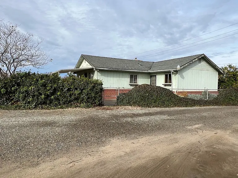 16109 E Manning Ave — Photo 1