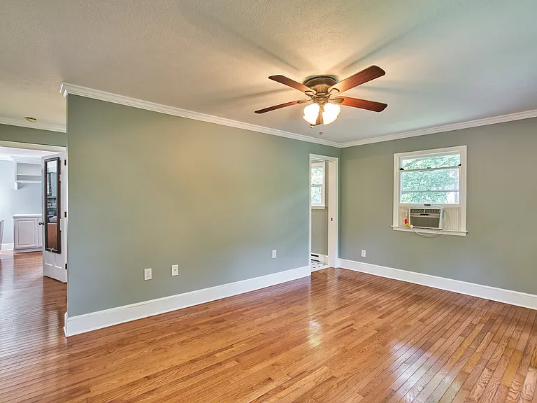 640 Morningside Dr — Photo 106