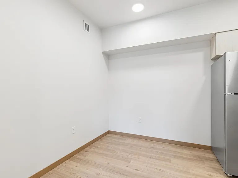 Lansdale Pointe Apartments — Photo 14