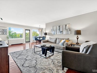 4466 W Pine Blvd APT 6C, Saint Louis, MO, 63108