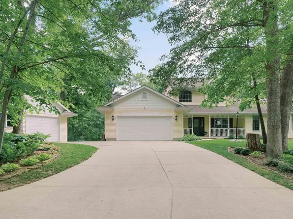 5 Deerhaven, Orion, IL 61273