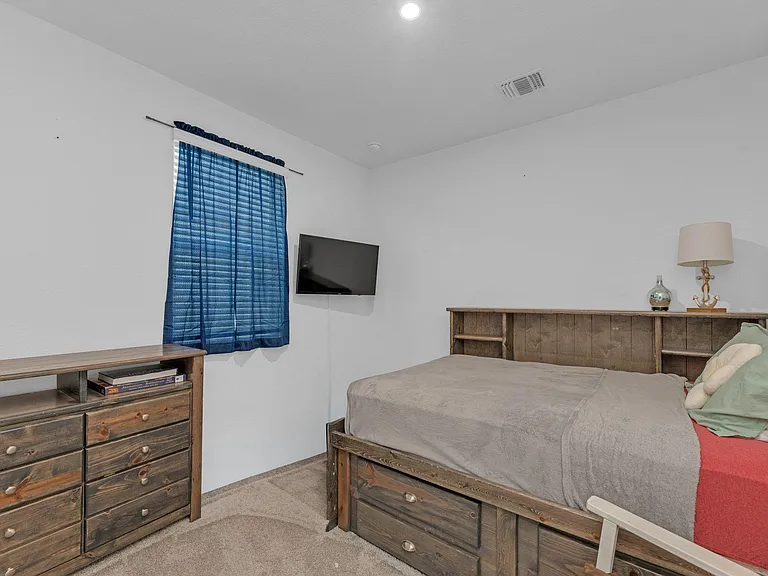 20704 John Gill Dr — Photo 22
