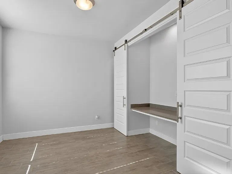 2233 Sandstone Pl — Photo 4