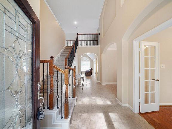 2nd image of 9807 Eagle Peak Ct
