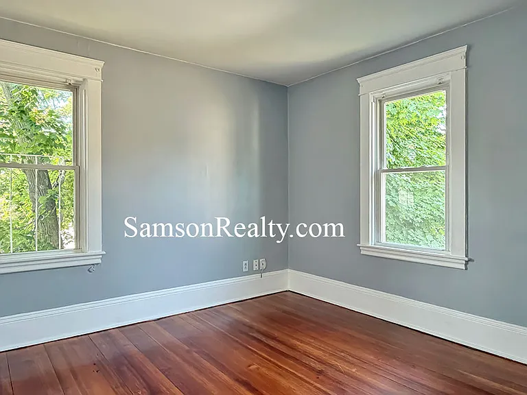 38 Viola Ave #2 — Photo 15