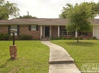 1910 Edgehill Dr, San Antonio, TX 78209
