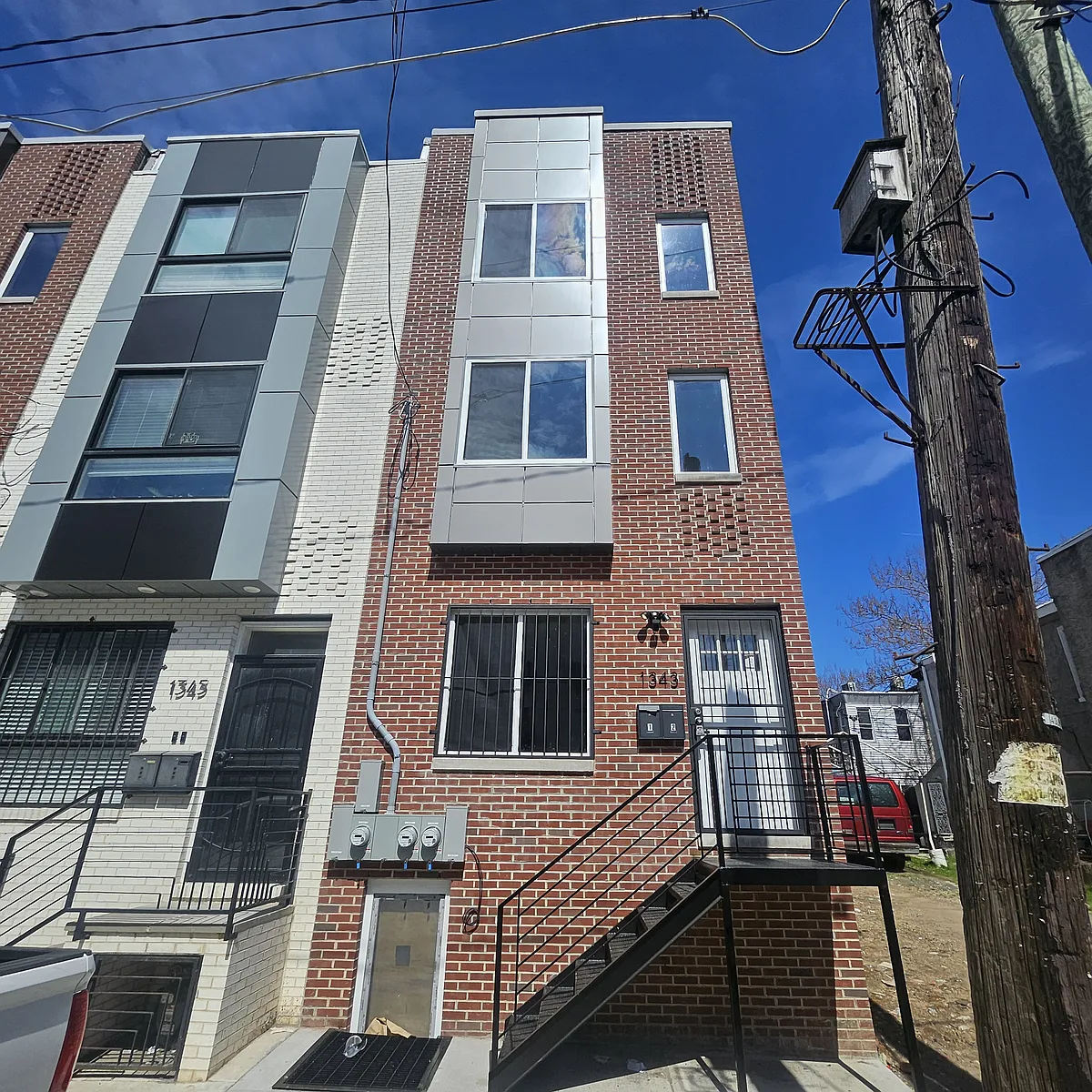 Building Photo - 1343 W York St #B