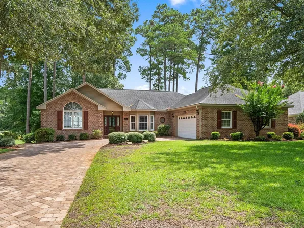 3111 Hermitage Dr., Little River, SC 29566