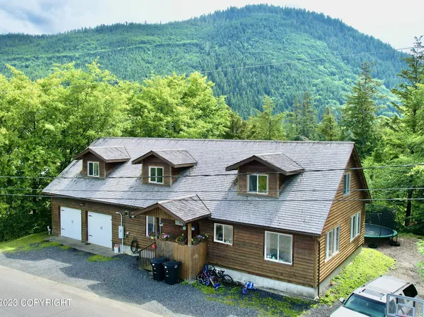 1409 Sunnyside Dr, Craig, AK 99921