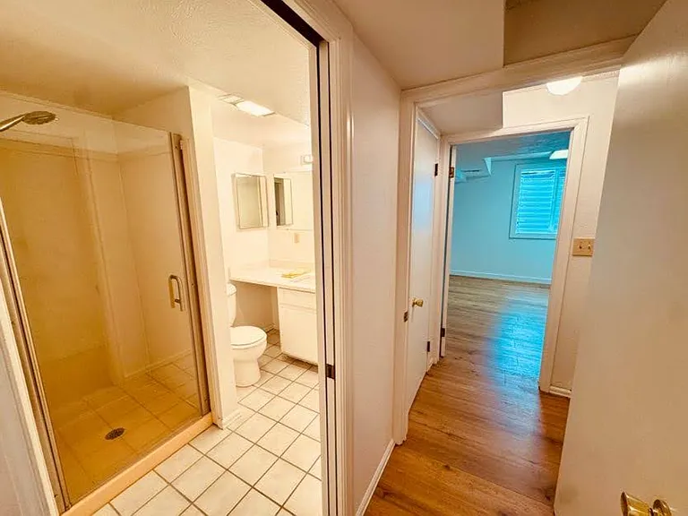 3807 Paseo Del Prado — Photo 31