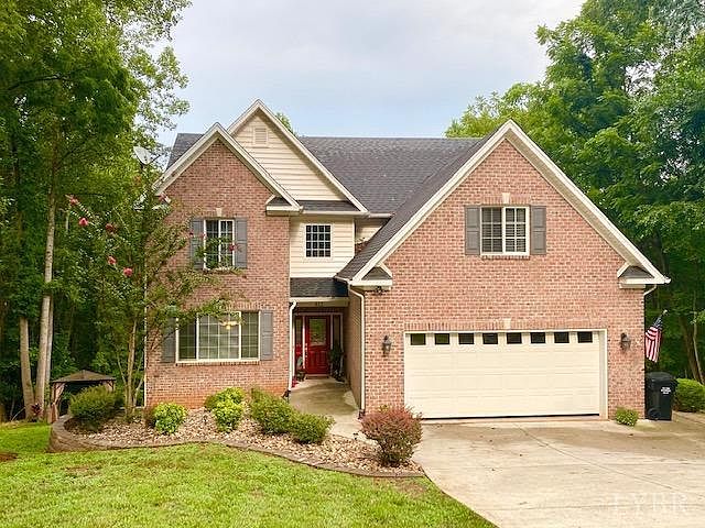 1st image of 412 Quail Hollow Dr