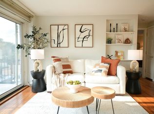 260 Tremont St APT 13, Melrose, MA 02176