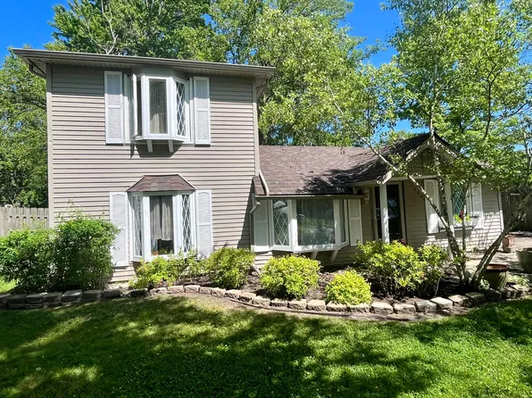 19097 Buck Ave, Brownstown, MI 48174