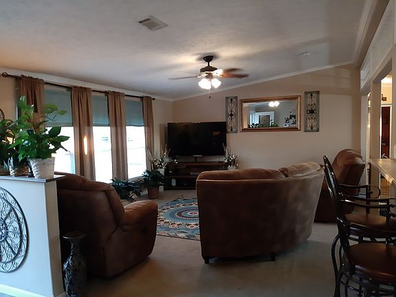 2nd image of 245 Ironwood Dr