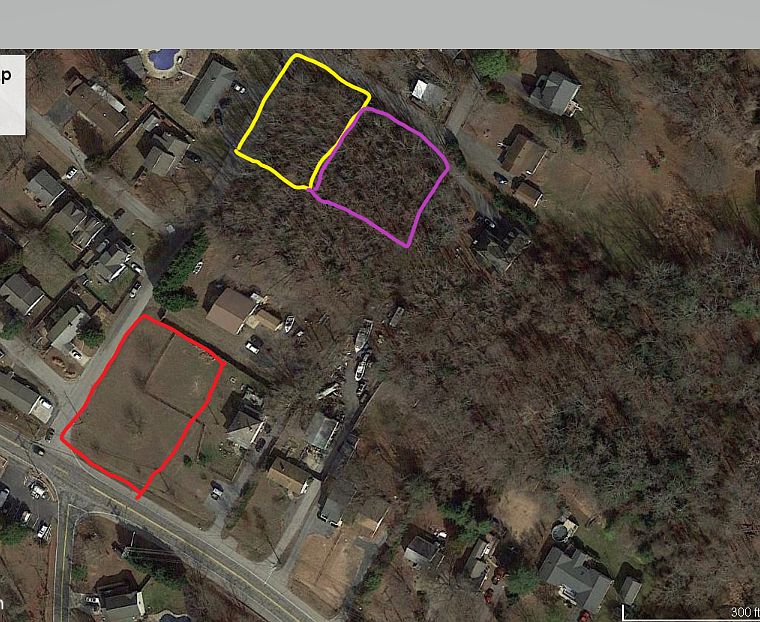 2nd image of 1006 Mayo Rd