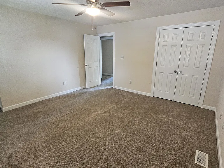 1233 Rockwood Ct — Photo 28