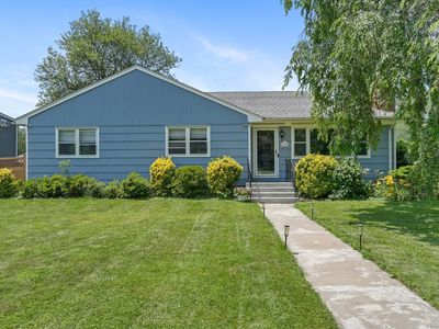 19 Washington Street, Trumbull, CT, 06611