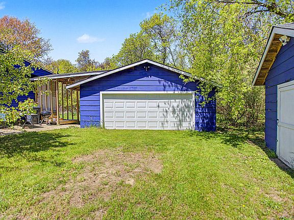 5th image of 7181 Beach Dr