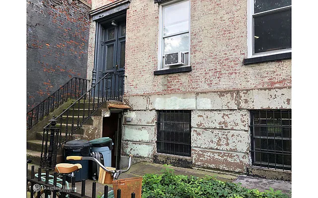 Rented by Douglas Elliman | media 7