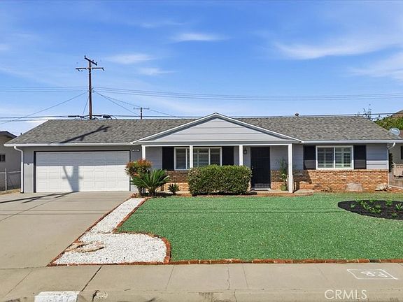 2nd image of 28547 Murrieta Rd
