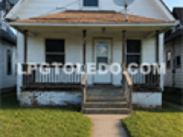 31 Nevada St, Toledo, OH 43605