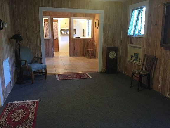 3rd image of 26 Sylvan Dr