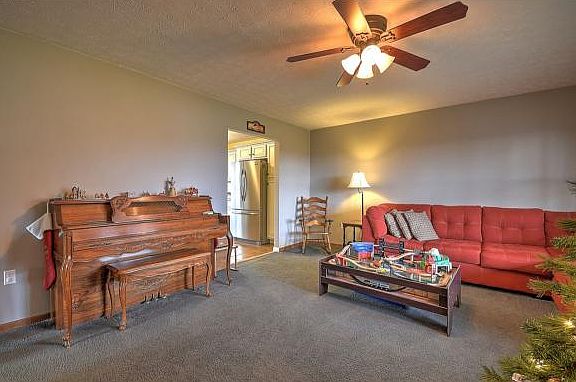 4th image of 184 Regency Dr