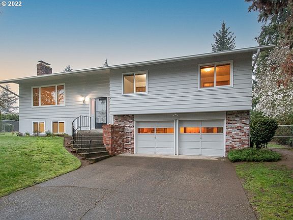 2nd image of 6241 NW Lupin Way