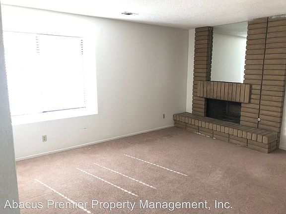 4th image of 1547 Tiffany Park Cir