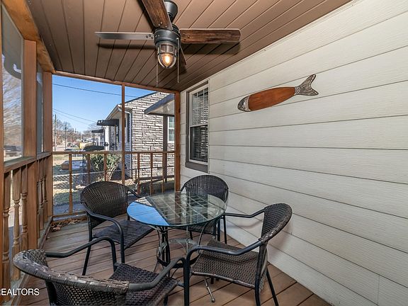 4th image of 1932 Seymour Ave