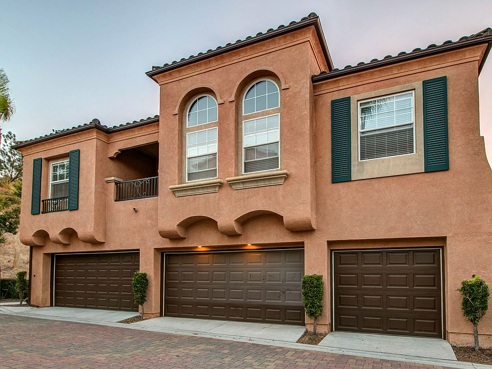 1st image of 11947 Miro Cir