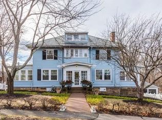 101 Monroe Rd, Quincy, MA 02169