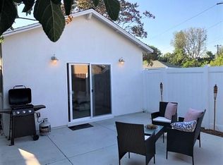 6462 Glade Ave, Woodland Hills, CA 91303