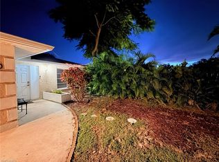 690 95th AVE N, NAPLES, FL 34108