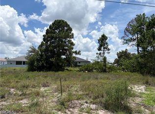 3209 2nd St SW, Lehigh Acres, FL 33976