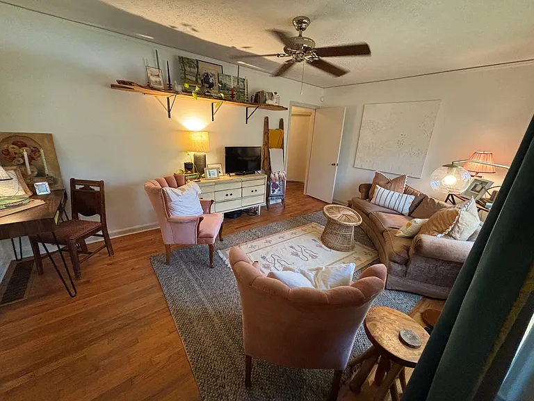 3836 Conrad Dr — Photo 20