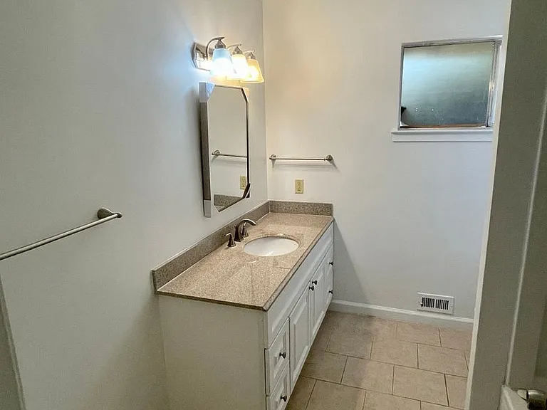 4700 Winding Way — Photo 12