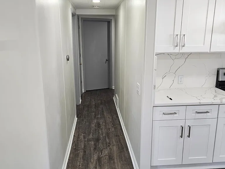 7450 North Ave — Photo 3