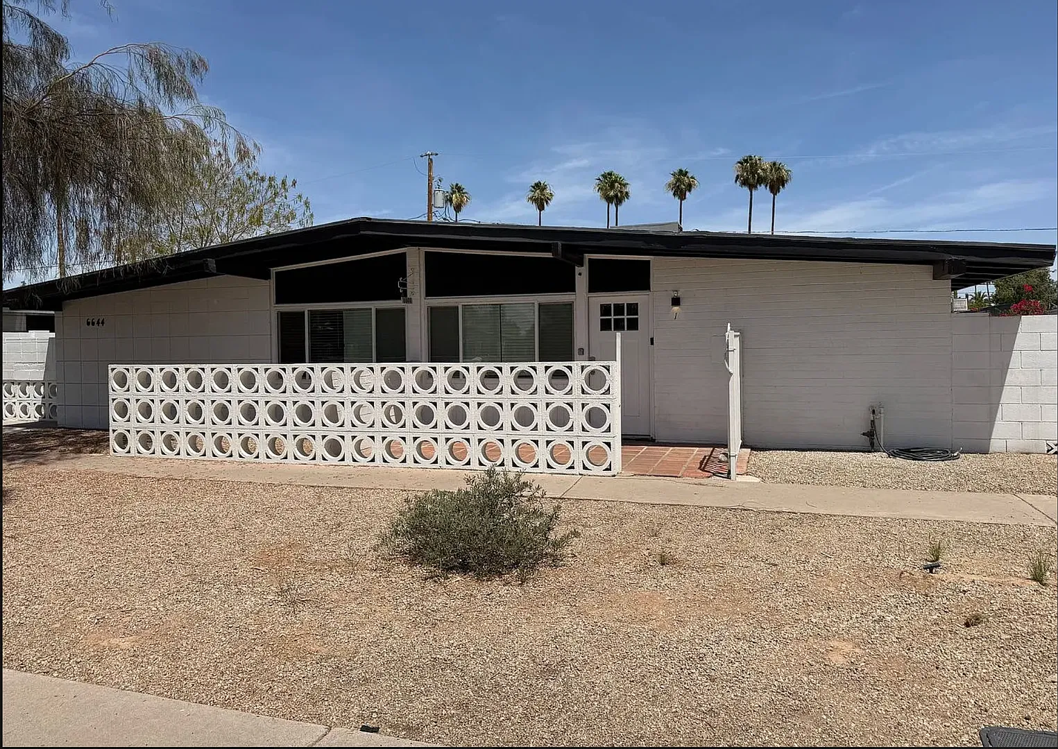 Earll Dr 6644 — Photo 1