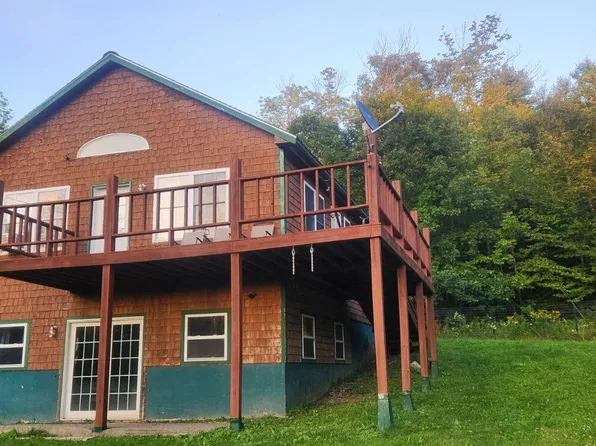 208 Norton Hill Road, Strong, ME 04983