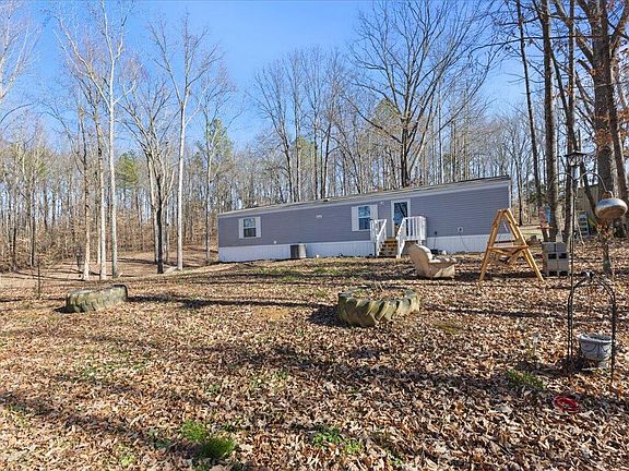 4th image of 559 McCamy Sumach Rd