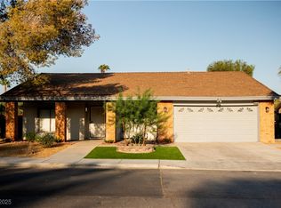 4689 Kristen Ln, Las Vegas, NV 89121
