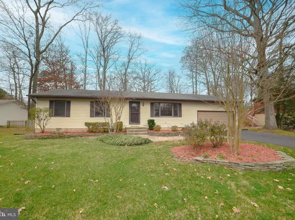 21685 Galatea St, Lexington Park, MD 20653