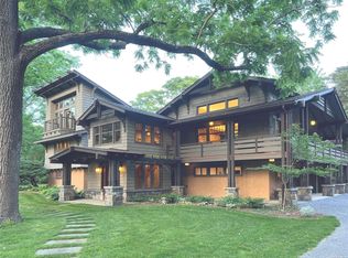 13 Flax Pond Woods Rd, Setauket, NY 11733