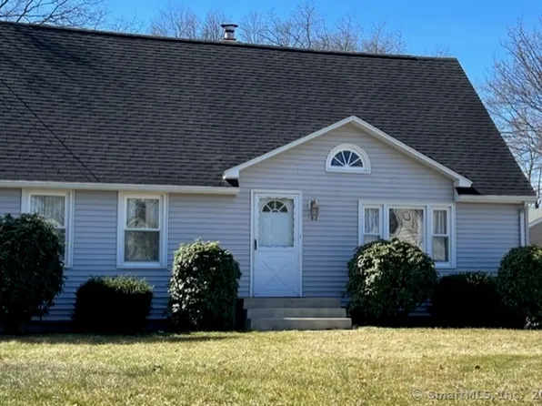 102 Diamond Avenue, Plainville, CT 06062